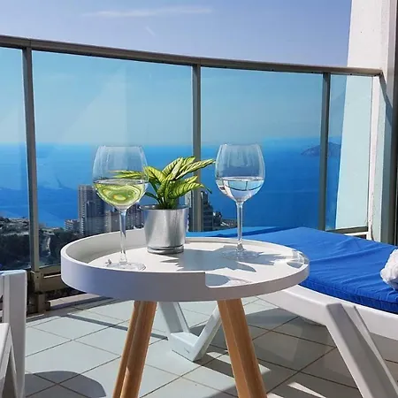 Benidorm Sky 34 *