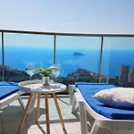 Daire Highrise With Private Terrace & Sea Views - 34th Floor